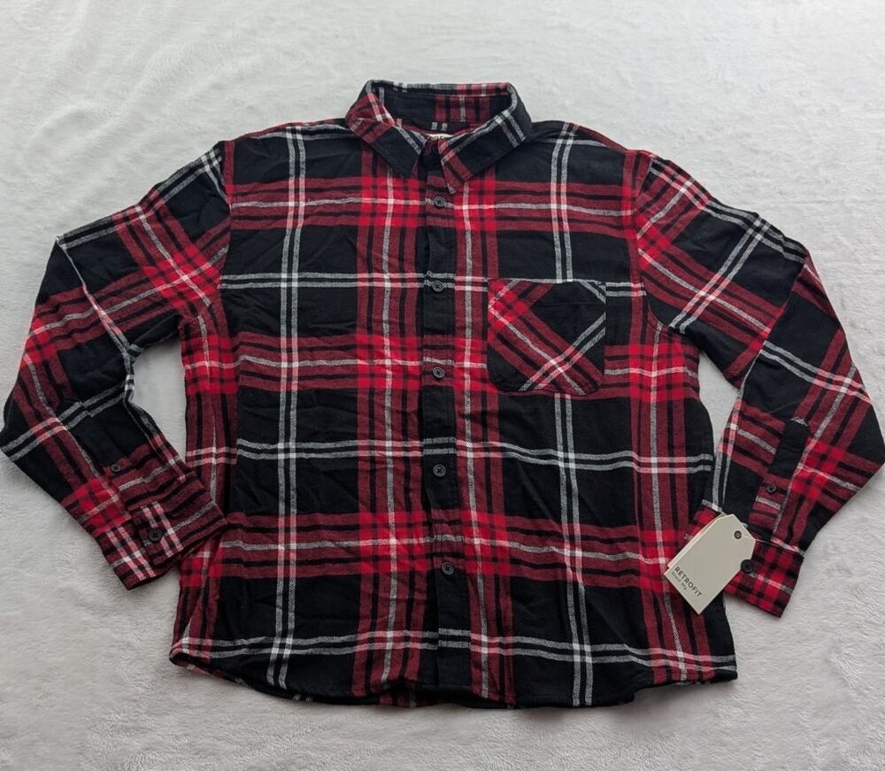 Retrofit Mens Size Small Flannel Long Sleeve Button-Up Plaid Collared Shirt NWT